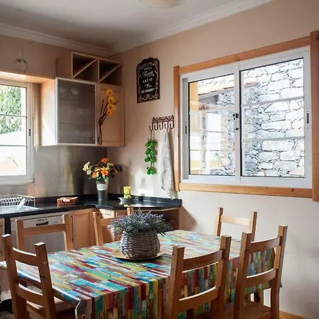 Funcho - House With Fantastic Bay And Ocean Views Дом отдыха Фуншал