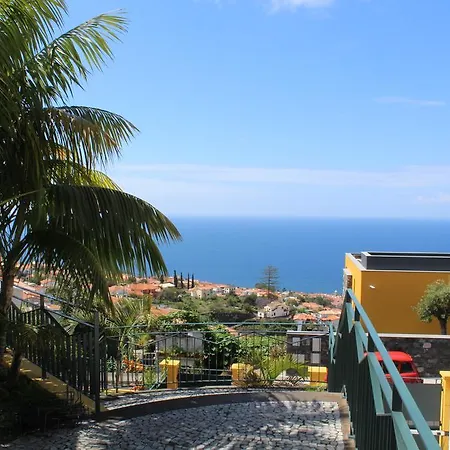 Funcho - House With Fantastic Bay And Ocean Views